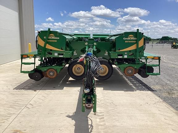 Image of Great Plains BD7600 equipment image 3
