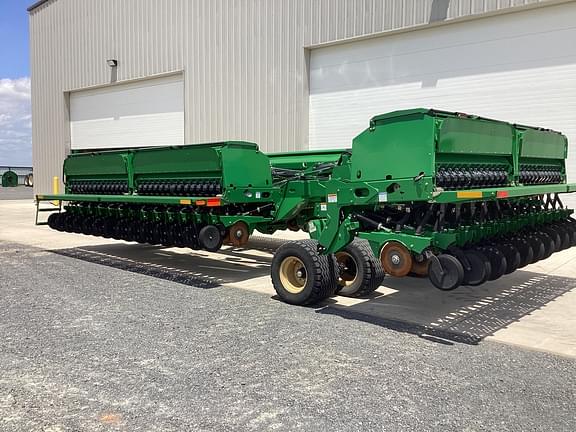 Image of Great Plains BD7600 equipment image 2