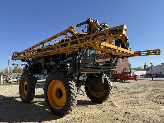 Image of Hagie STS12 equipment image 4