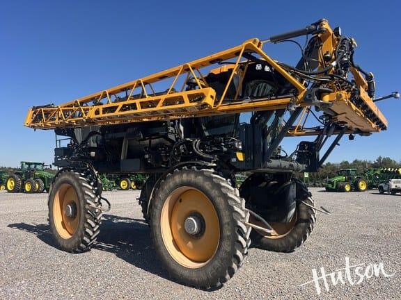 2023 Hagie STS12 Equipment Image0