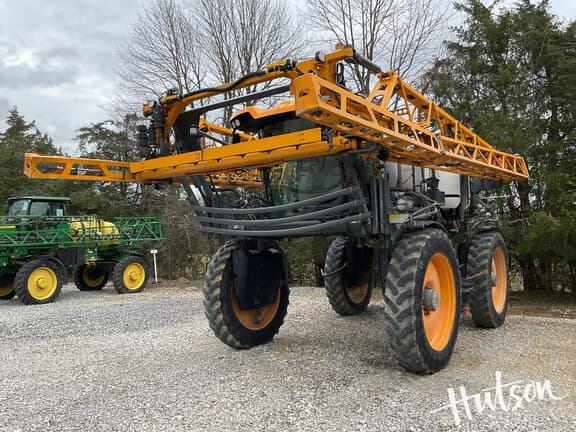 Image of Hagie STS12 equipment image 2