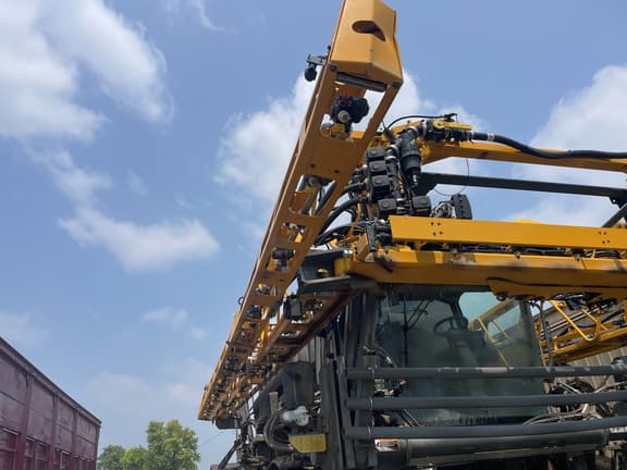 Image of Hagie STS16 equipment image 4