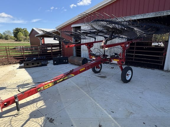 2023 H&S AR2210 Equipment Image0