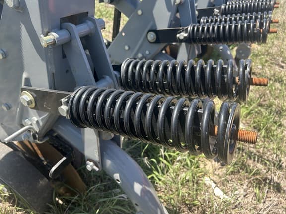 Image of Hiniker 6000 equipment image 2