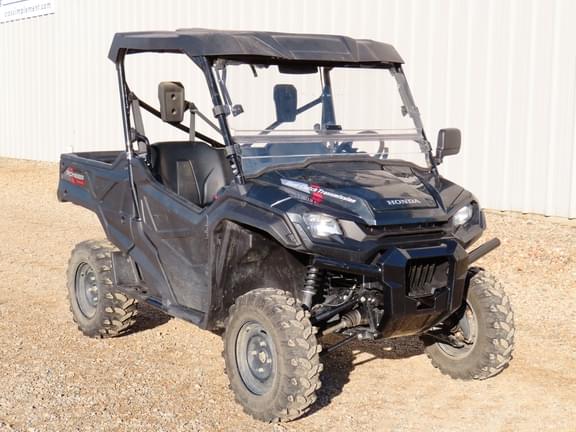 Image of Honda Pioneer 1000 equipment image 2