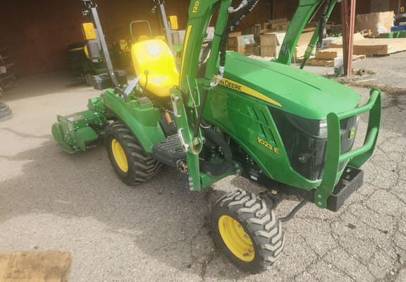 Image of John Deere 1023E equipment image 1