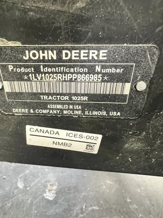 Image of John Deere 1025R equipment image 4