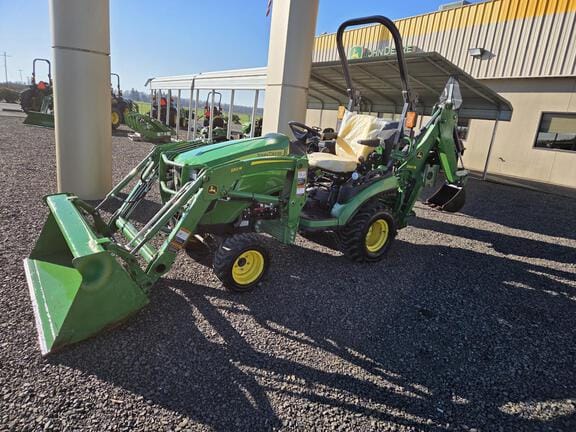 2023 John Deere 1025R Equipment Image0