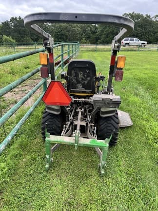 Image of John Deere 1025R equipment image 2