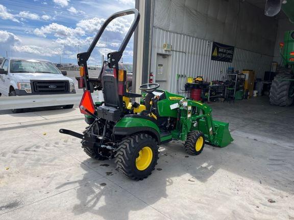 Image of John Deere 1025R equipment image 4
