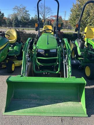 2024 John Deere 1025R Equipment Image0