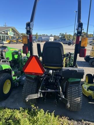 Image of John Deere 1025R equipment image 2