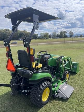 Image of John Deere 1025R equipment image 3