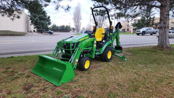 2023 John Deere 1025R Equipment Image0