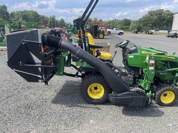 Image of John Deere 1025R equipment image 3