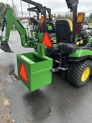 Image of John Deere 1025R equipment image 3