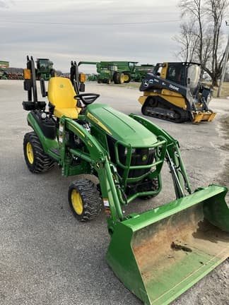 Image of John Deere 1025R equipment image 1