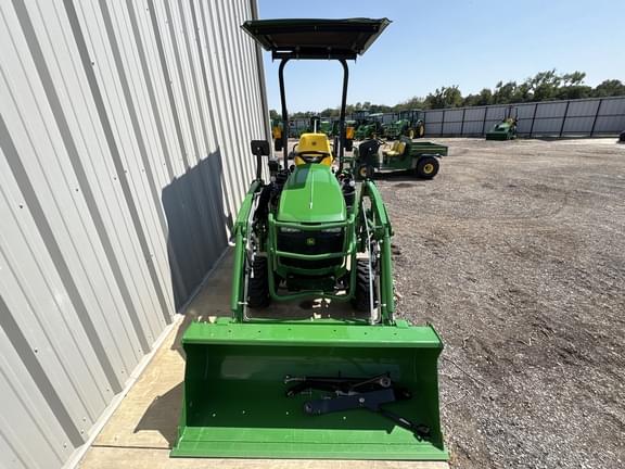 Image of John Deere 1025R equipment image 4