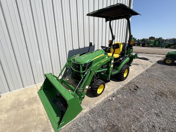 Image of John Deere 1025R equipment image 2