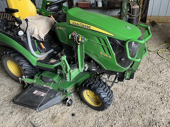 Image of John Deere 1025R Primary image