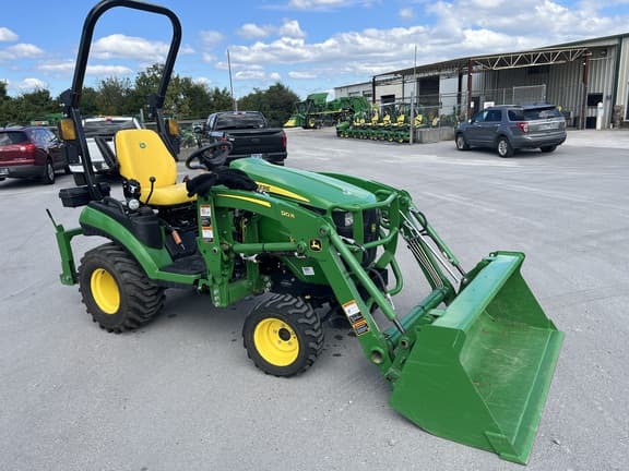 Image of John Deere 1025R equipment image 1