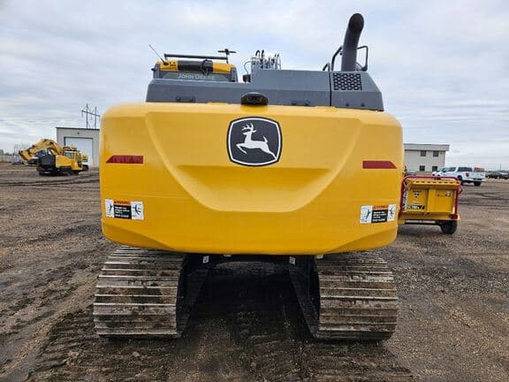 Image of John Deere 160P equipment image 2