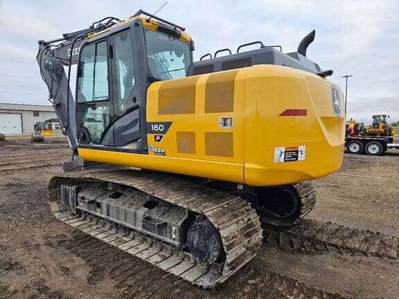 Image of John Deere 160P equipment image 1