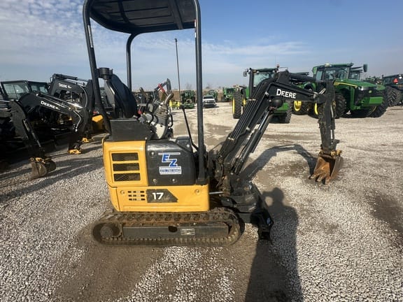 2023 John Deere 17P Equipment Image0