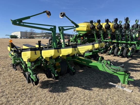 2023 John Deere 1765 Equipment Image0