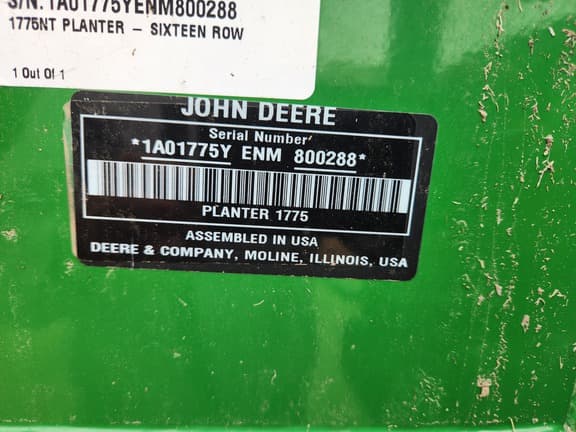 Image of John Deere 1775 equipment image 4