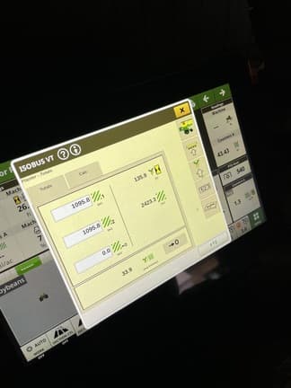 Image of John Deere 1775 equipment image 3