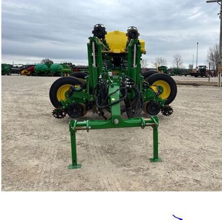 Image of John Deere 1775 equipment image 4