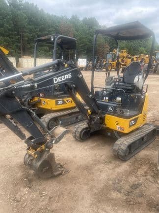 Image of John Deere 17G Primary image