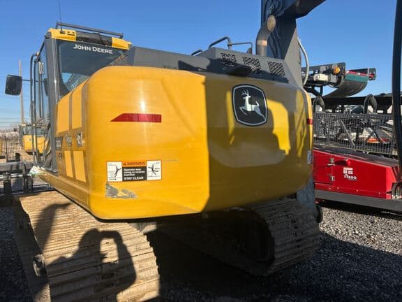 Image of John Deere 200G equipment image 3