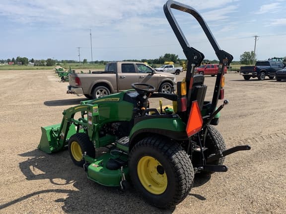 Image of John Deere 2025R equipment image 2