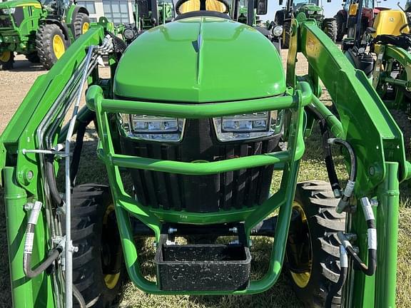 Image of John Deere 2038R equipment image 2