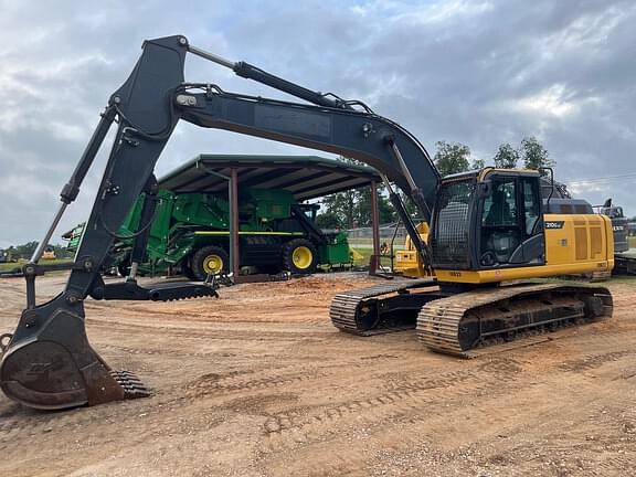 Image of John Deere 210G LC Primary image