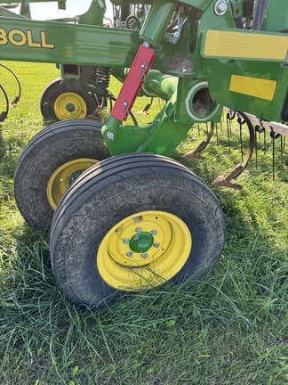 Image of John Deere 2230 equipment image 4