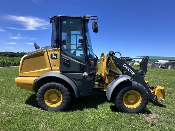 Image of John Deere 244L equipment image 1