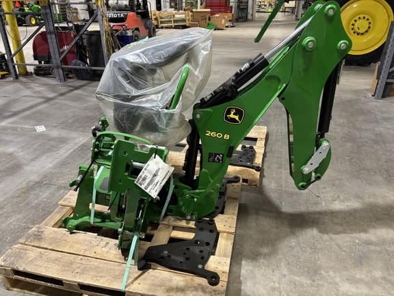 Image of John Deere 260B equipment image 3