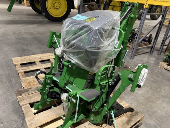 Image of John Deere 260B equipment image 1