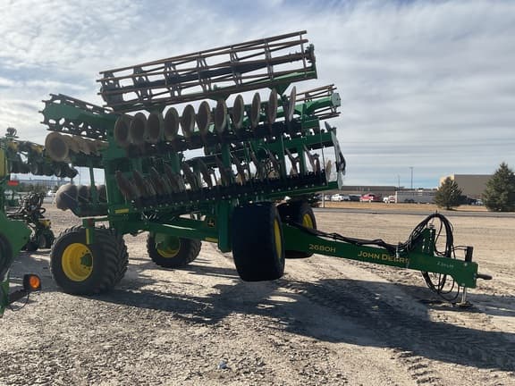 Image of John Deere 2680H equipment image 1