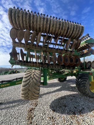 Image of John Deere 2680H equipment image 4