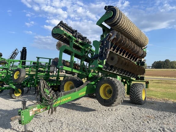 Image of John Deere 2680H equipment image 2