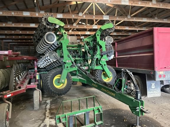 2023 John Deere 2680H Equipment Image0