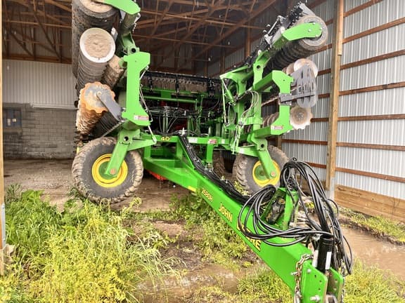 Image of John Deere 2680H equipment image 4