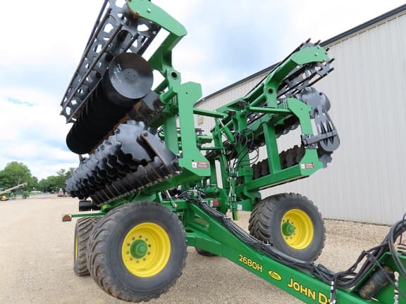Image of John Deere 2680H equipment image 4
