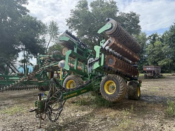 Image of John Deere 2680H equipment image 2