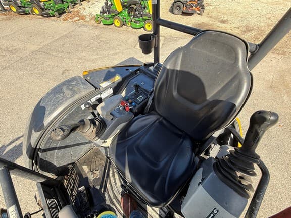 Image of John Deere 26G equipment image 4
