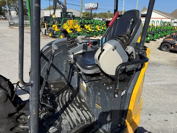 Image of John Deere 26G equipment image 3